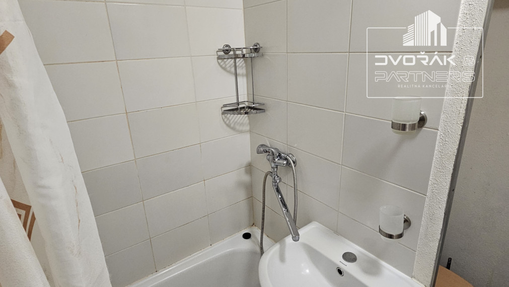 Exkluzívne!!! Veľký 1-izbový byt v lokalite Záhonok na prenájom