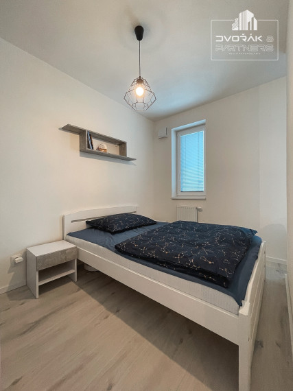 Exkluzívne! 1-izbový byt s veľkou loggiou v novostavbe Kasárne na prenájom