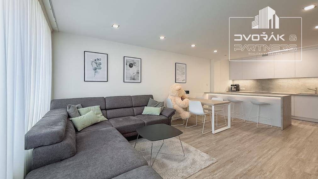 EXKLUZÍVNE!!! Moderný 3 izbový byt na Bakossovej ulici na predaj