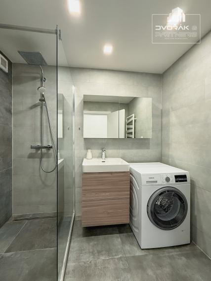 EXKLUZÍVNE!!! Moderný 3 izbový byt na Bakossovej ulici na predaj