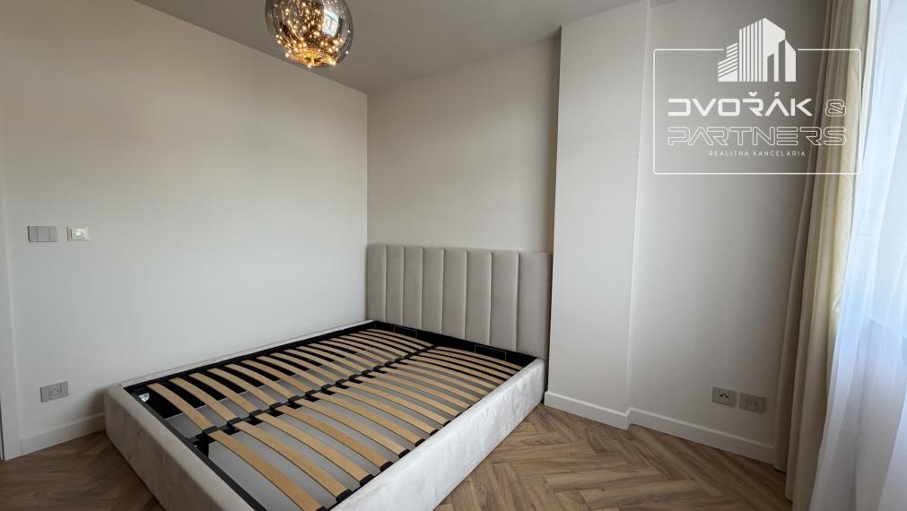 EXKLUZÍVNE!!! Krásny 2-izbový byt v novostavbe v centre mesta na prenájom