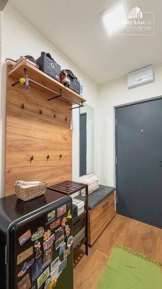 EXKLUZÍVNE!!! 1-izbový byt po kompletnej rekonštrukcii na Podháji na predaj