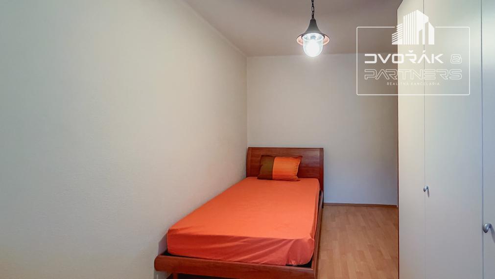 EXKLUZÍVNE!!! 4-izbový byt v centre mesta na Fortničke na predaj