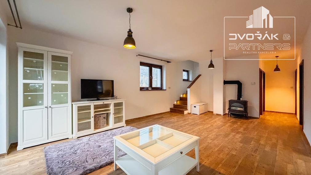 EXKLUZÍVNE!!! Rodinný dom v Malachove na predaj