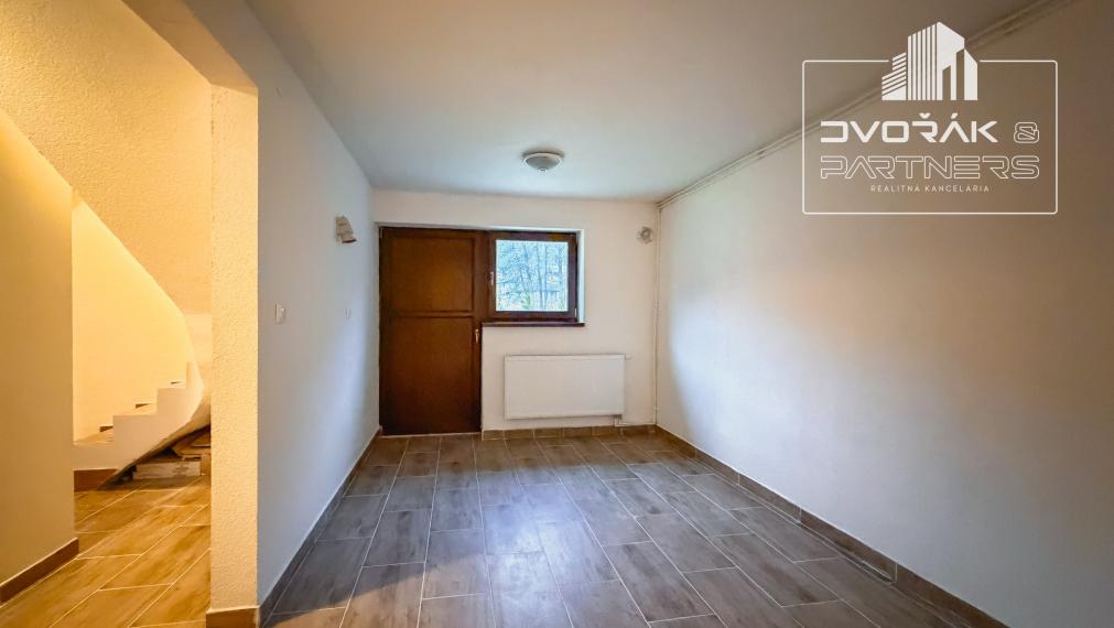 EXKLUZÍVNE!!! Rodinný dom v Malachove na predaj