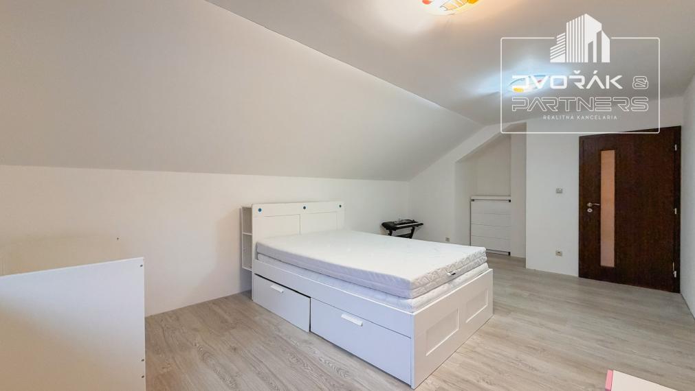 EXKLUZÍVNE!!! Rodinný dom v Malachove na predaj