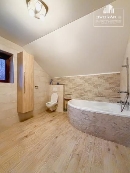 EXKLUZÍVNE!!! Rodinný dom v Malachove na predaj