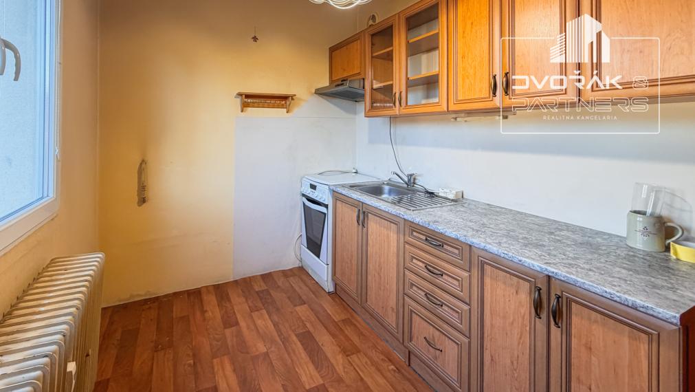 EXKLUZÍVNE!!! 2izbový byt v pôvodnom stave na Sadovej ulici