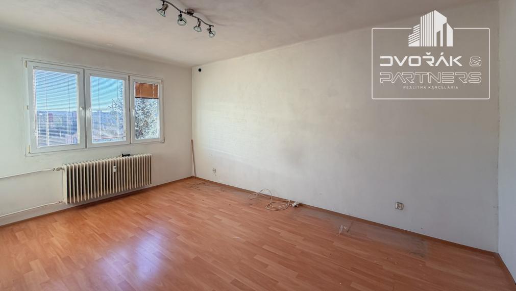 EXKLUZÍVNE!!! 2izbový byt v pôvodnom stave na Sadovej ulici