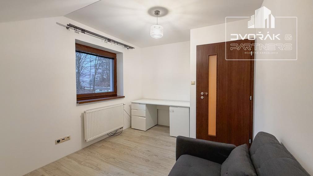 EXKLUZÍVNE!!! Rodinný dom v Malachove na predaj