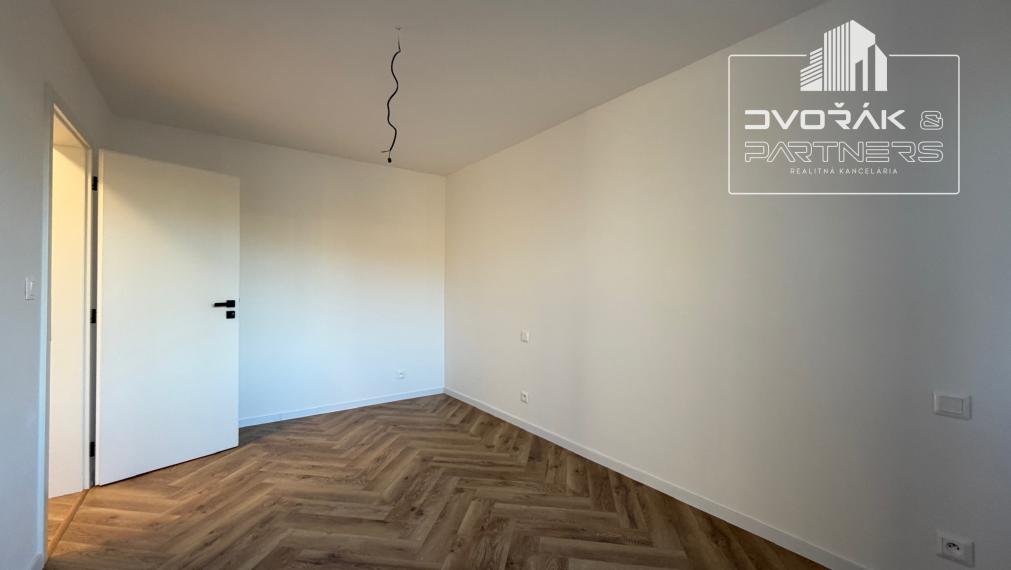 EXKLUZÍVNE!!! 3izbový byt po kompletnej rekonštrukcii na Severnej