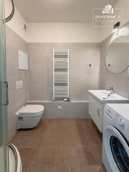 Exkluzívne! 1-izbový byt s veľkou loggiou v novostavbe Kasárne na predaj