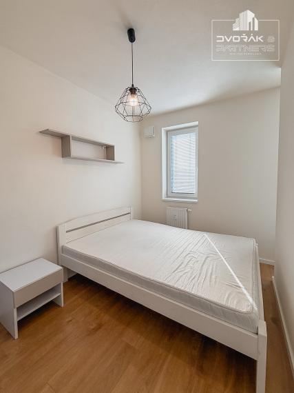 Exkluzívne! 1-izbový byt s veľkou loggiou v novostavbe Kasárne na predaj