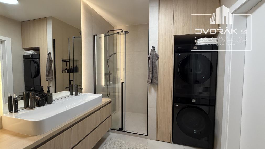 PREDANÝ!!! 3-izbový byt v centre Banskej Bystrice na predaj