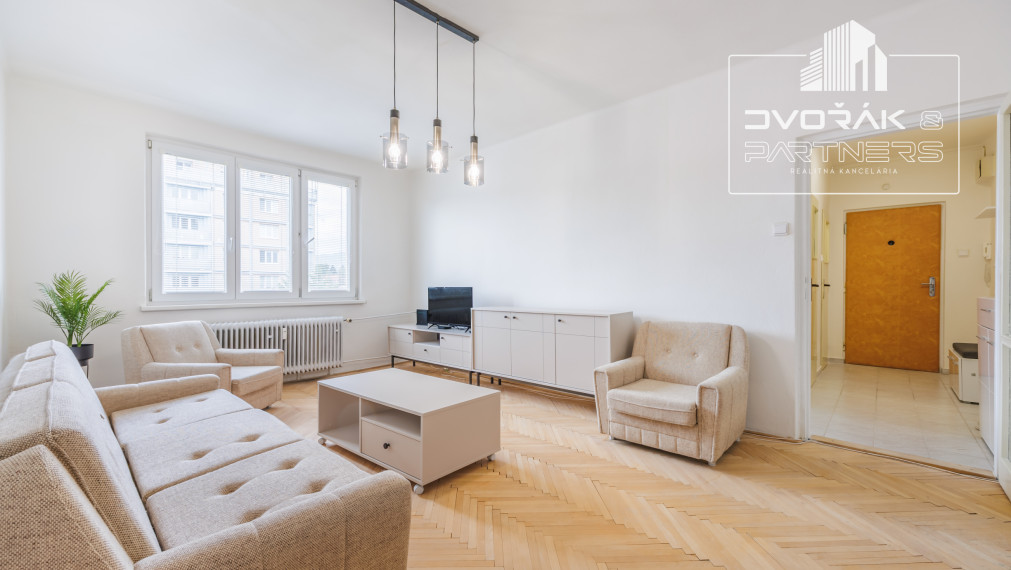 NA PRENÁJOM / Kompletne zariadený 2-izbový byt v širšom centre mesta