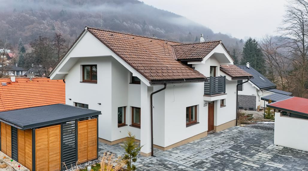 EXKLUZÍVNE!!! Rodinný dom v Malachove na predaj