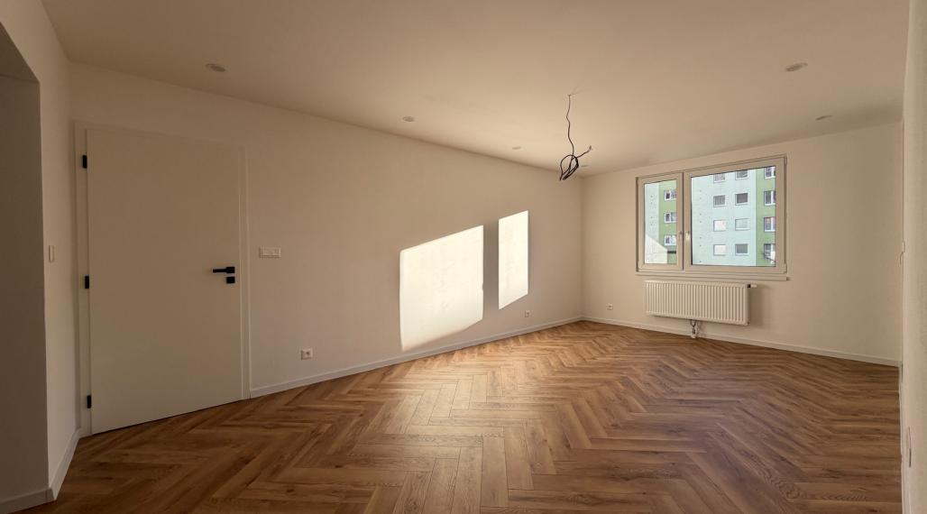 EXKLUZÍVNE!!! 3izbový byt po kompletnej rekonštrukcii na Severnej