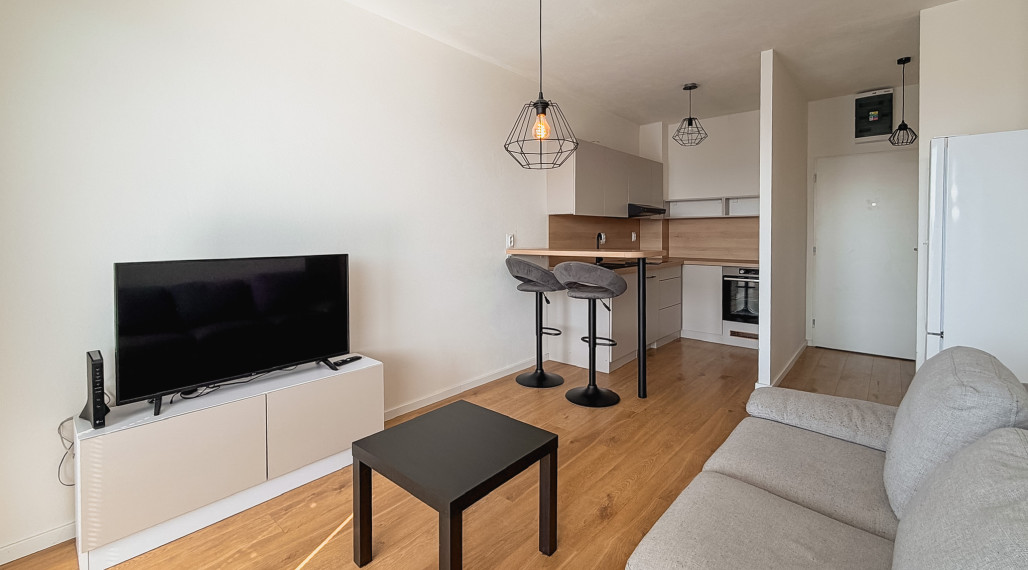 Exkluzívne! 1-izbový byt s veľkou loggiou v novostavbe Kasárne na predaj