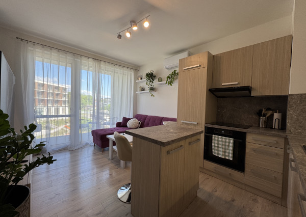 Moderný 1,5-izbový byt v novostavbe Viladom Hurbanova na prenájom