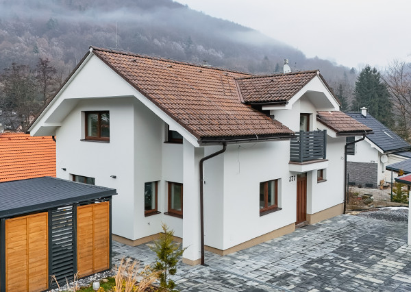 EXKLUZÍVNE!!! Rodinný dom v Malachove na predaj