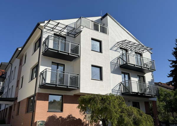 Predám vonkajšie parkovacie miesto v centre Banskej Bystrice