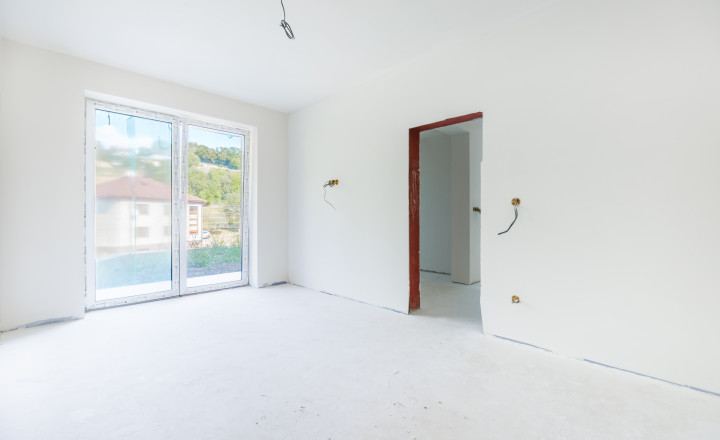 NA PREDAJ / Moderná novostavba rodinného domu 5 min. od Banskej Bystrice - fotografia 8