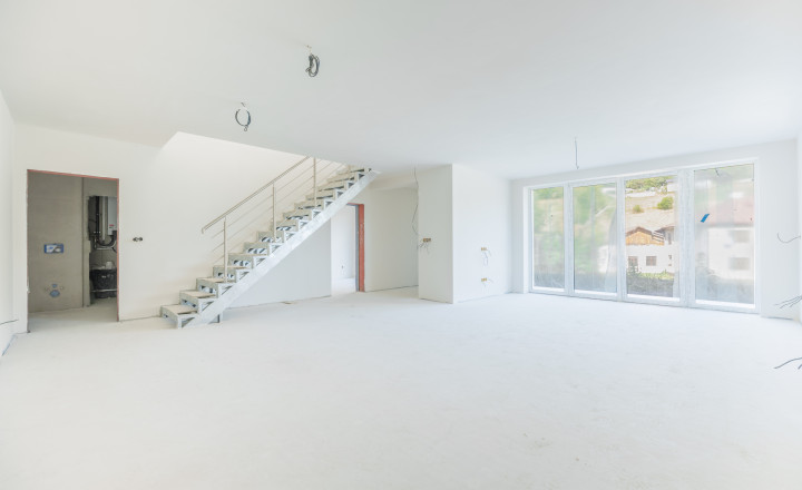 NA PREDAJ / Moderná novostavba rodinného domu 5 min. od Banskej Bystrice - fotografia 10