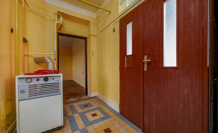NA PREDAJ / Rodinný dom v obci Predajná - fotografia 7