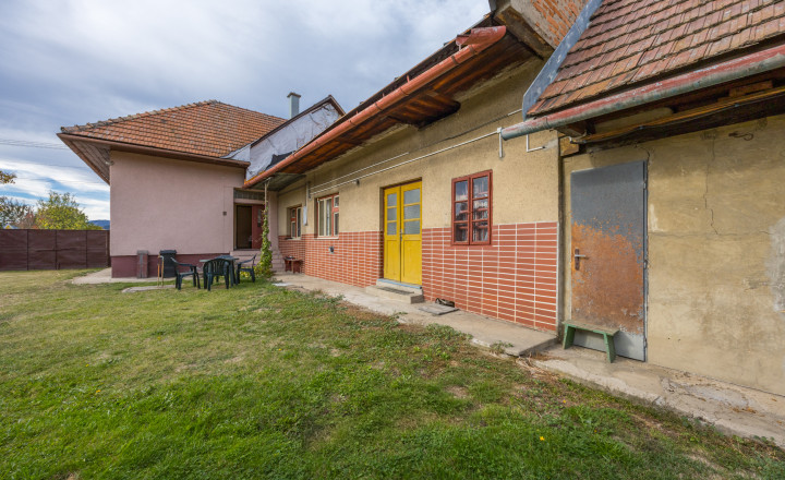 NA PREDAJ / Rodinný dom v obci Predajná - fotografia 12